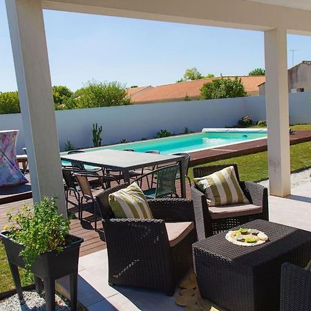 Villa Avec Piscine Chauffee Trois Chambres Saint-Sulpice-de-Royan Dış mekan fotoğraf